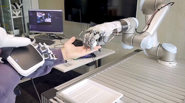 虚拟现实|虚拟仿真|三维虚拟技术|可视化工程|虚拟仿真交互|航空航天|汽车仿真|轮船仿真|列车仿真|多媒体应用|轨道交通|船舶制造|能源矿业|电力仿真|游戏开发|虚拟漫游|建筑设计|石油钻井|核能开放|互动营销|展览展示|爱迪斯通