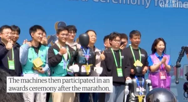 虚拟现实|虚拟仿真|三维虚拟技术|可视化工程|虚拟仿真交互|航空航天|汽车仿真|轮船仿真|列车仿真|多媒体应用|轨道交通|船舶制造|能源矿业|电力仿真|游戏开发|虚拟漫游|建筑设计|石油钻井|核能开放|互动营销|展览展示|爱迪斯通