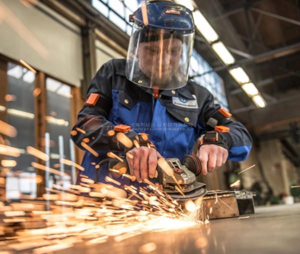 虚拟现实|虚拟仿真|三维虚拟技术|可视化工程|虚拟仿真交互|航空航天|汽车仿真|轮船仿真|列车仿真|多媒体应用|轨道交通|船舶制造|能源矿业|电力仿真|游戏开发|虚拟漫游|建筑设计|石油钻井|核能开放|互动营销|展览展示|爱迪斯通