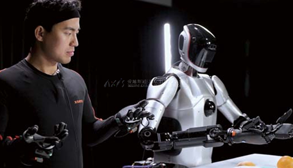 虚拟现实|虚拟仿真|三维虚拟技术|可视化工程|虚拟仿真交互|航空航天|汽车仿真|轮船仿真|列车仿真|多媒体应用|轨道交通|船舶制造|能源矿业|电力仿真|游戏开发|虚拟漫游|建筑设计|石油钻井|核能开放|互动营销|展览展示|爱迪斯通