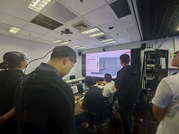 虚拟现实|虚拟仿真|三维虚拟技术|可视化工程|虚拟仿真交互|航空航天|汽车仿真|轮船仿真|列车仿真|多媒体应用|轨道交通|船舶制造|能源矿业|电力仿真|游戏开发|虚拟漫游|建筑设计|石油钻井|核能开放|互动营销|展览展示|爱迪斯通