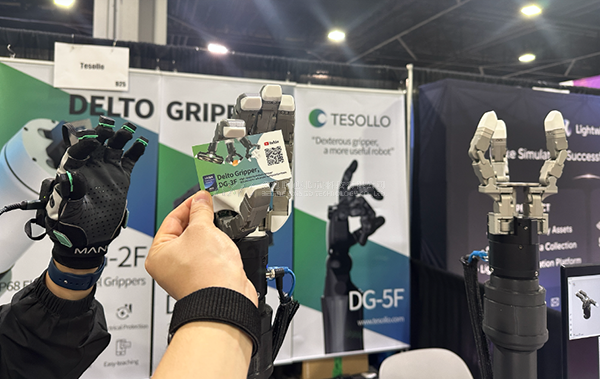 虚拟现实|虚拟仿真|三维虚拟技术|可视化工程|虚拟仿真交互|航空航天|汽车仿真|轮船仿真|列车仿真|多媒体应用|轨道交通|船舶制造|能源矿业|电力仿真|游戏开发|虚拟漫游|建筑设计|石油钻井|核能开放|互动营销|展览展示|爱迪斯通